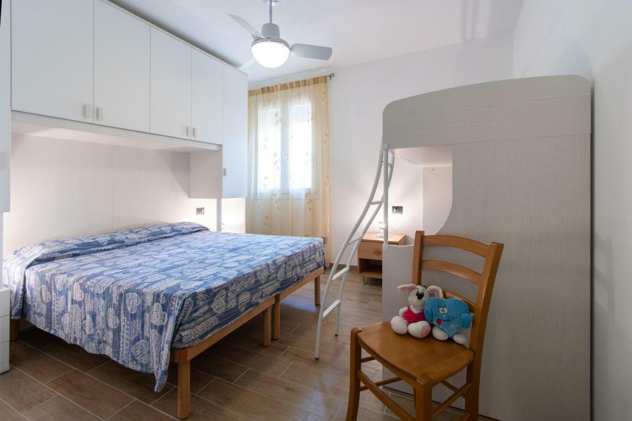 Villa Sofia 로솔리나 마레 외부 사진
